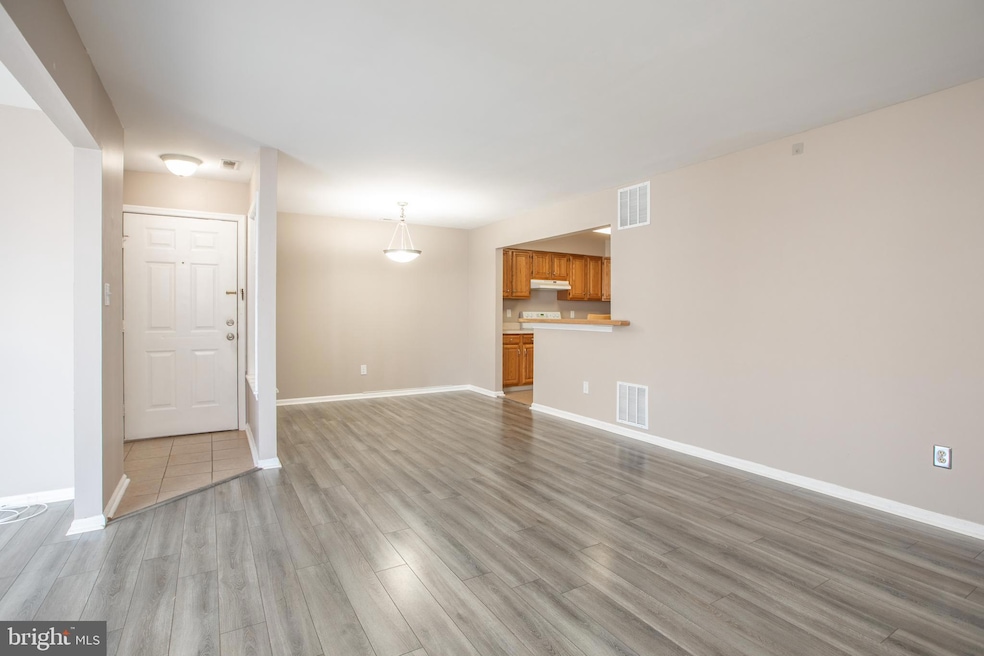 19 Canterbury Ct, Sewell, NJ 08080 - photo 1