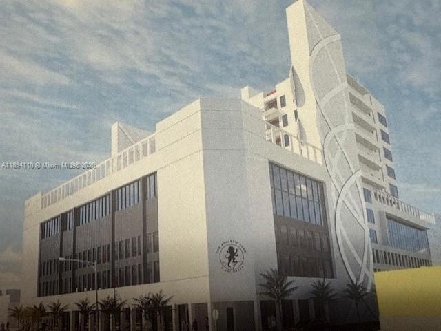 For Sale $11,500,000 • Co-Listing Agent