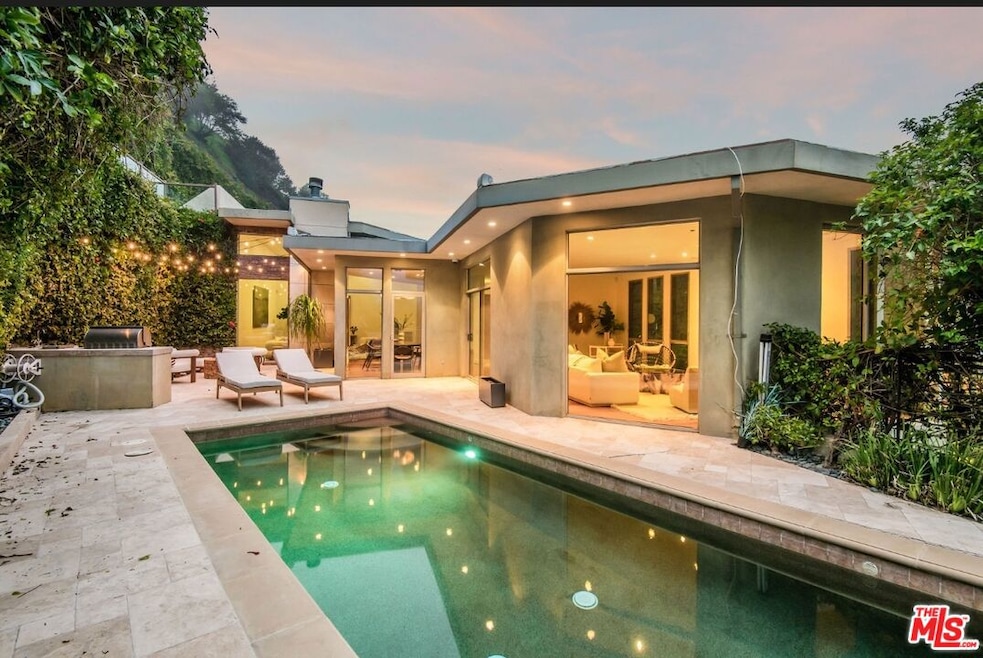 3685 Mandeville Canyon Rd, Los Angeles, CA 90049 - photo 1