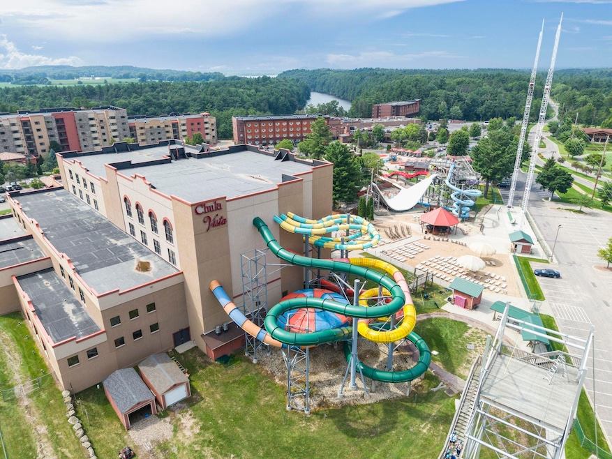 Dells Condominium unit 2644, Wisconsin Dells, WI 53965 - photo 1