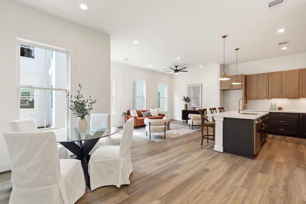 For Sale $675,000 • Co-Listing Agent