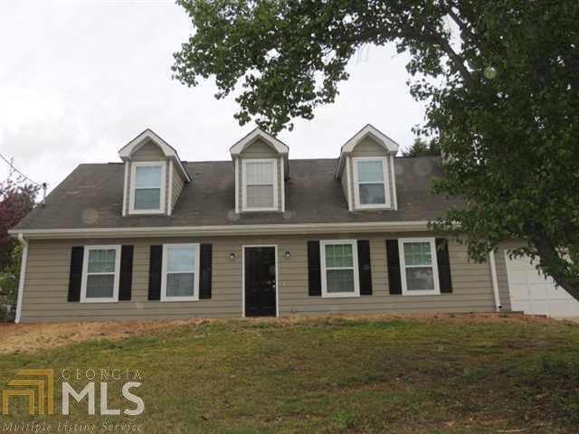 832 Stonebridge Park Cir, Lithonia, GA 30058 - photo 1