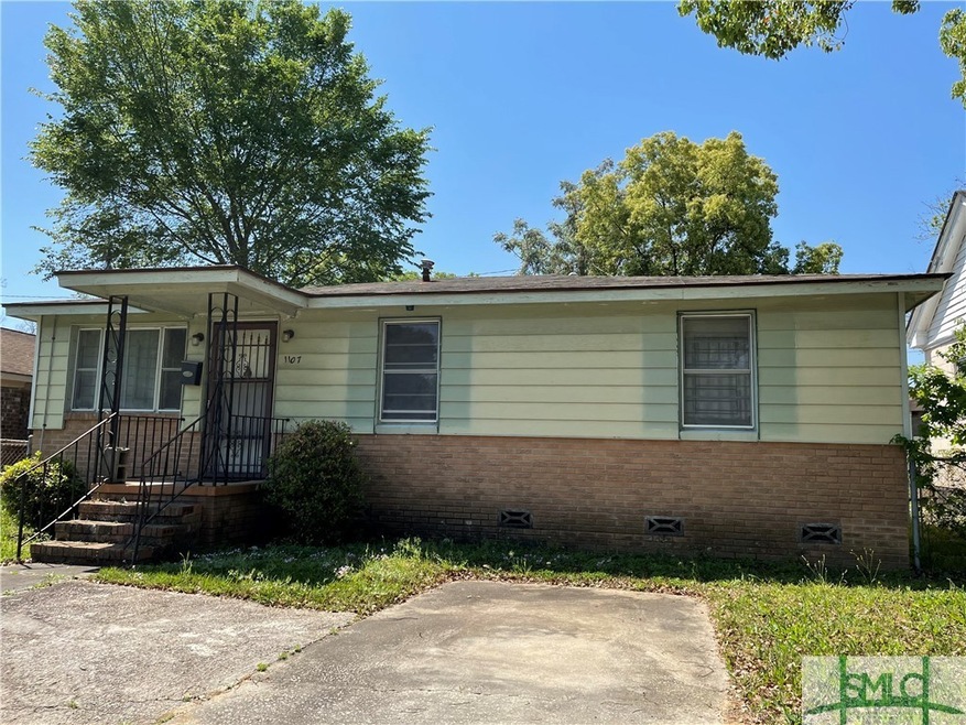 1107 W 41st St, Savannah, GA 31415 - photo 1