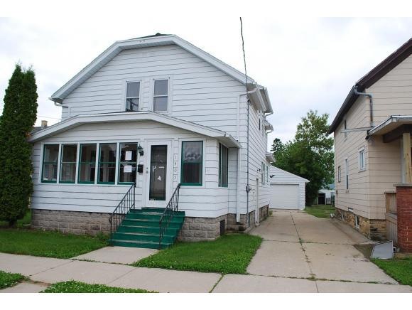1405 21st St, Two Rivers, WI 54241 - photo 1