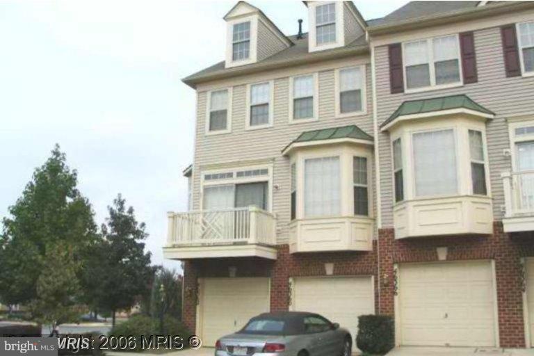 46362 Monocacy Square unit 94, Sterling, VA 20165 - photo 1