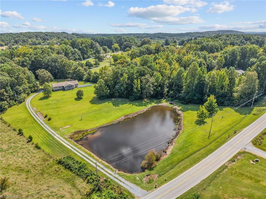 1638 New Salem Rd, Randleman, NC 27317 - photo 1