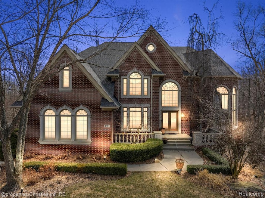 Sold $990,000