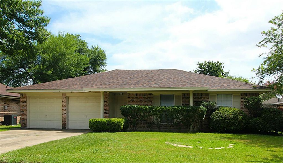 6914 Sandswept Ln, Houston, TX 77086 - photo 1