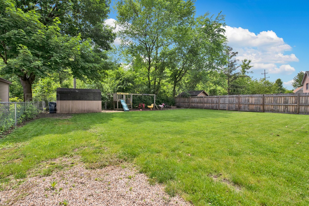 190 E Crescent Ave, Elmhurst, IL 60126 - photo 1