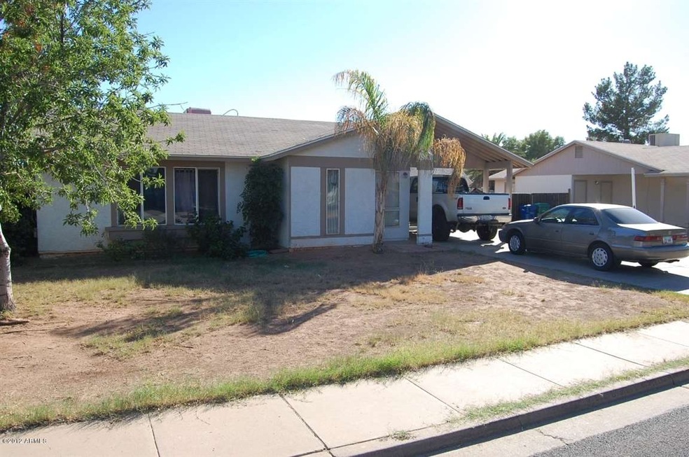 2055 W Juanita-2