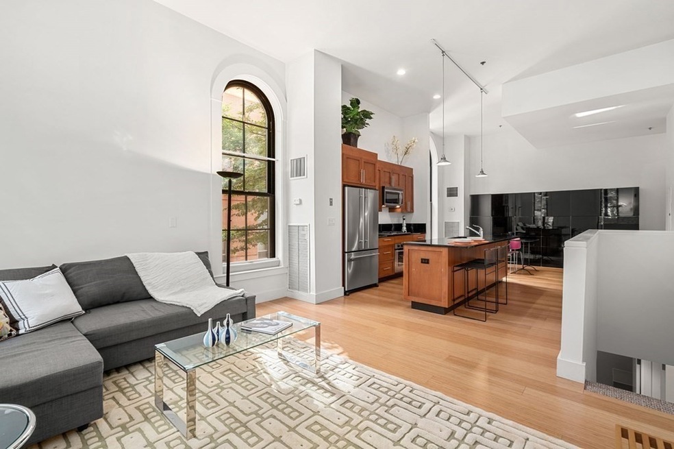 21 Father Francis Gilday St unit 114, Boston, MA 02118 - photo 1