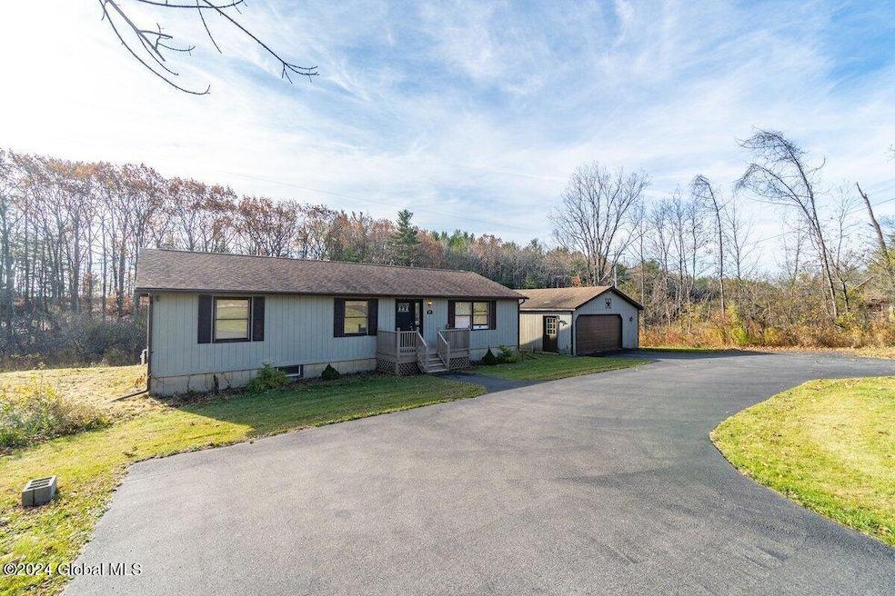 3429 currybush rd schenectady NY-14