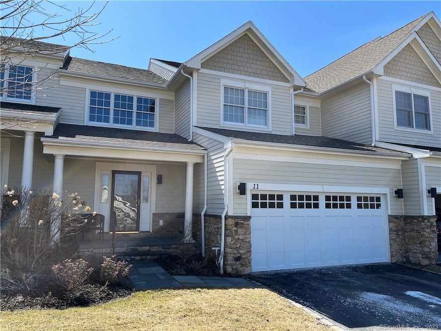 638 Danbury Rd unit 11, Ridgefield, CT 06877 - photo 1