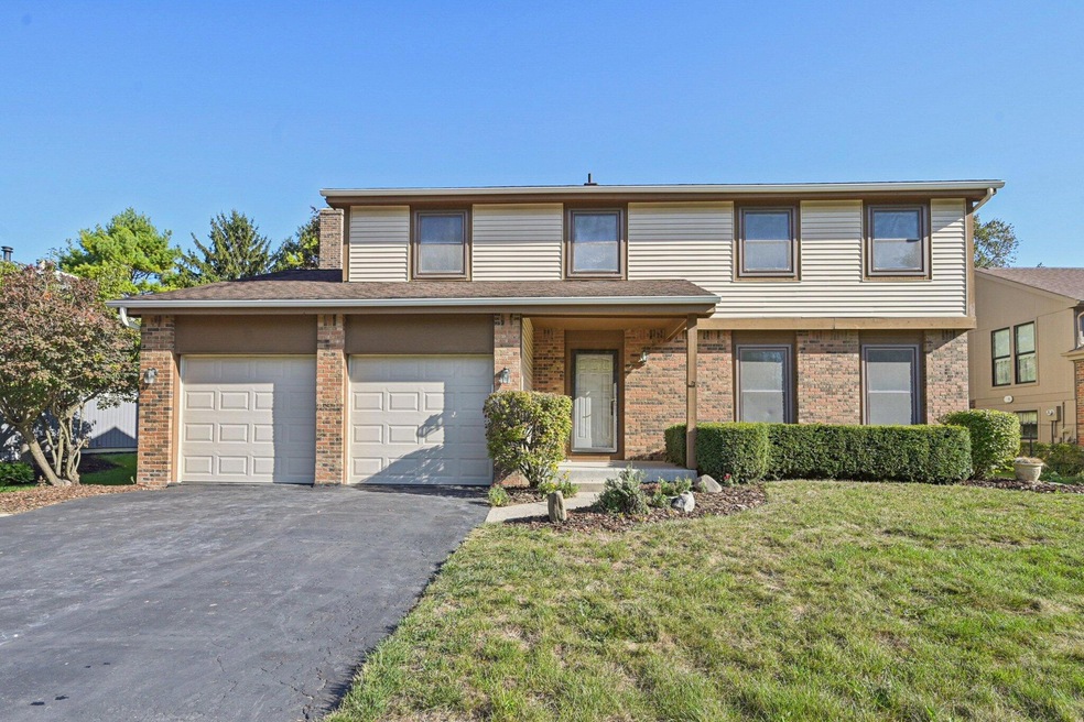 3722 Rochfort Bridge Dr, Columbus, OH 43221 - photo 1