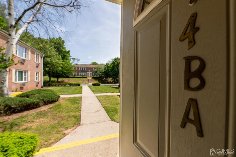 14 York Dr unit 4B, Edison, NJ 08817 - photo 1