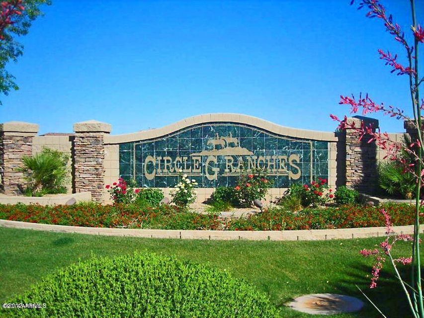 Exclusive Circle G Custom Neighborhood