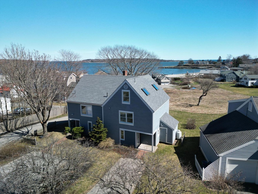 1-web-or-mls-21 Cove Lane New-125