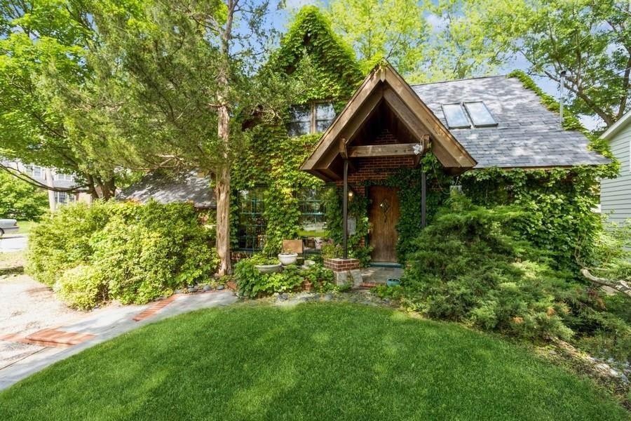 1421 66th St, Windsor Heights, IA 50324 - photo 1