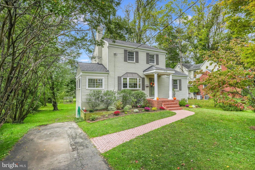 2124 Grayson Place, Falls Church, VA 22043 - photo 1