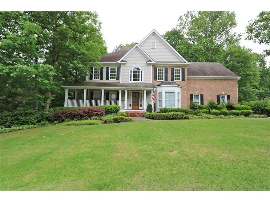 WELCOME HOME TO THIS LOVELY ECHO MILL CUSTOM HOME 