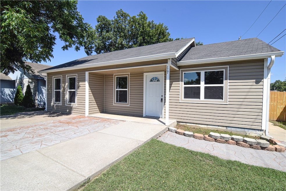 For Sale $315,000 • Co-Listing Agent