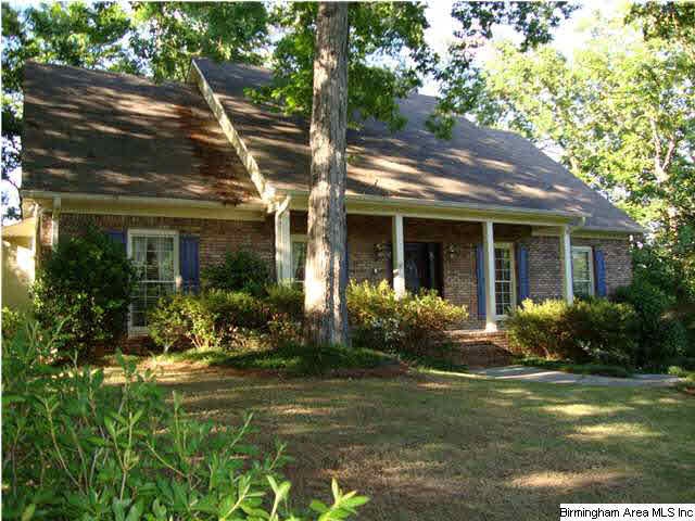Welcome to 1906 River Way Drive on a quiet cul-de-