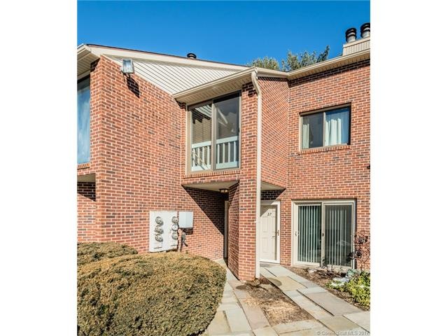 Welcome Home to 295 Redstone Hill #27