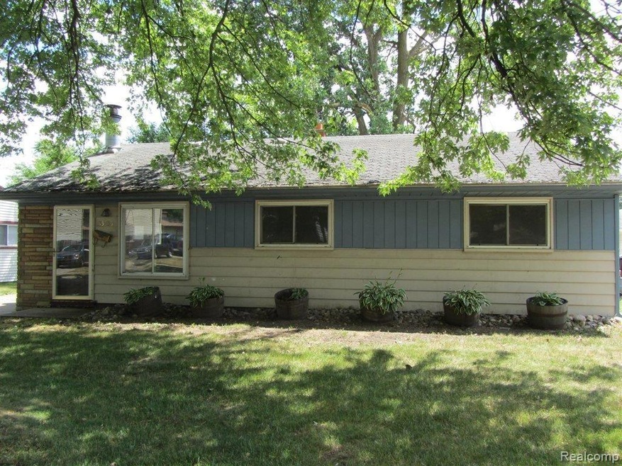 35335 Phyllis Wayne 062212 (2).J
