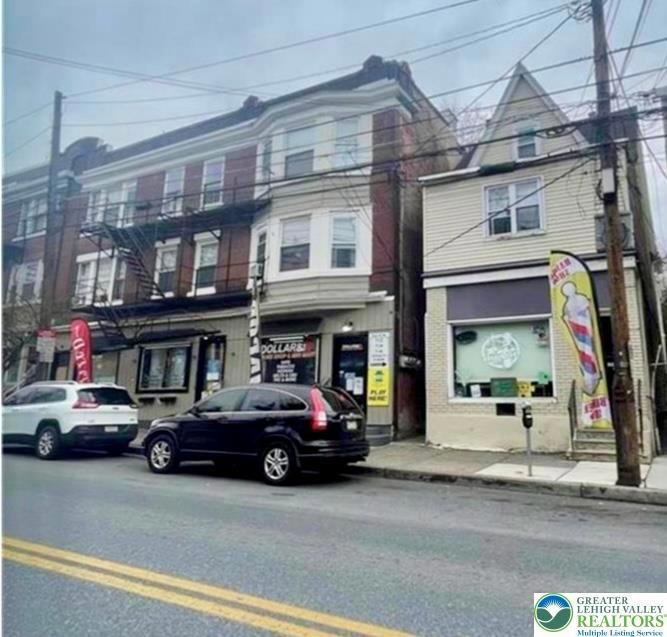 716 E 4th St unit 3, Bethlehem, PA 18015 - photo 1