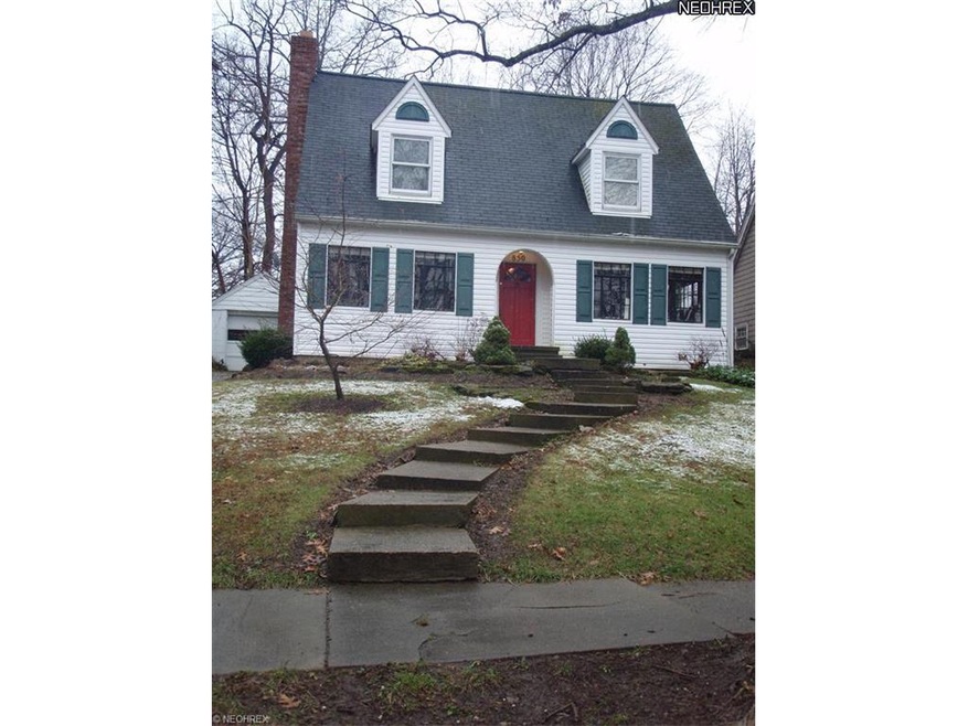 850 Bryce Kent Rental Home 3 Bedroom Hardwood