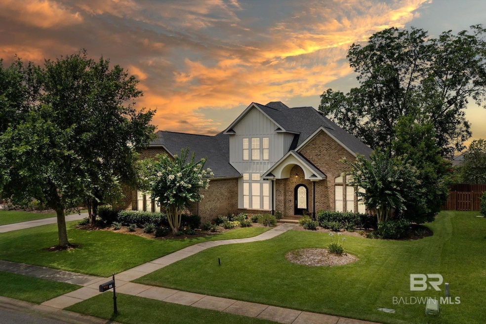 For Sale $725,000 • Co-Listing Agent