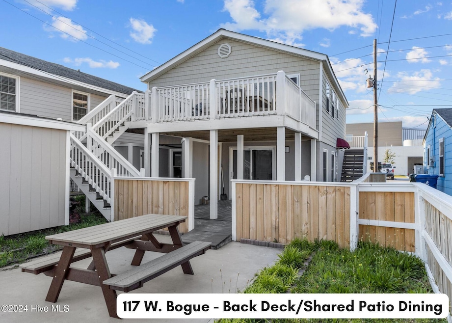 117 Back Deck