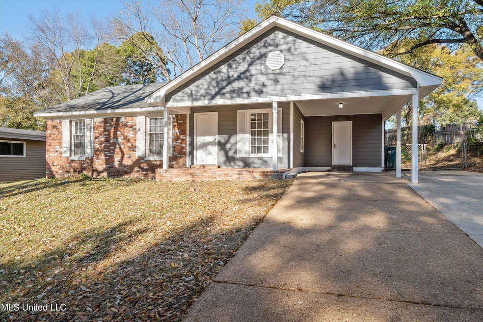 01-1366 Moss Point Dr-1