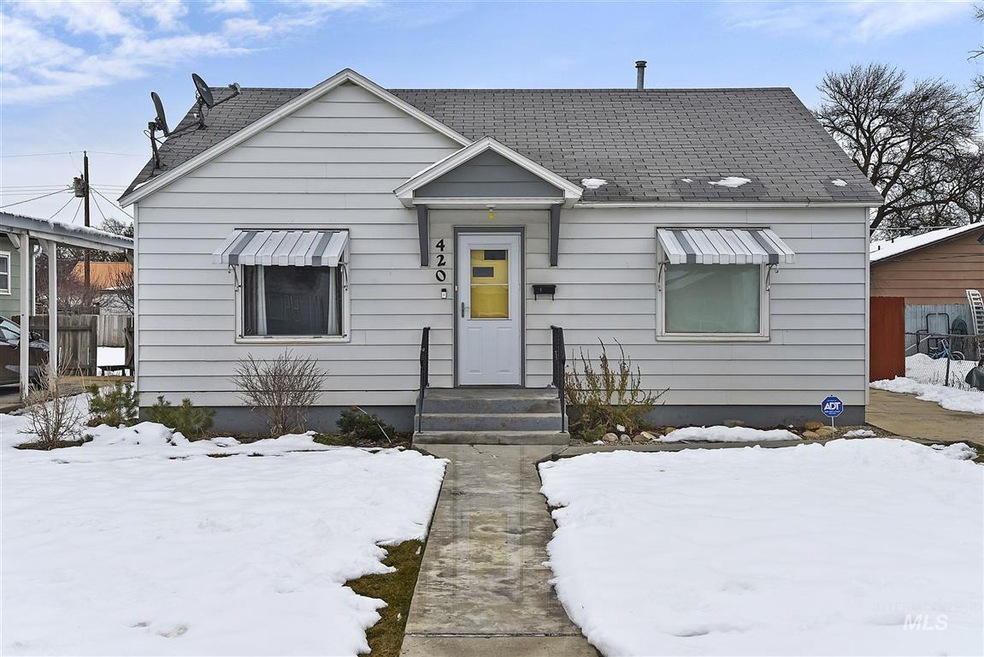 420 S Diamond St, Nampa, ID 83686 - photo 1
