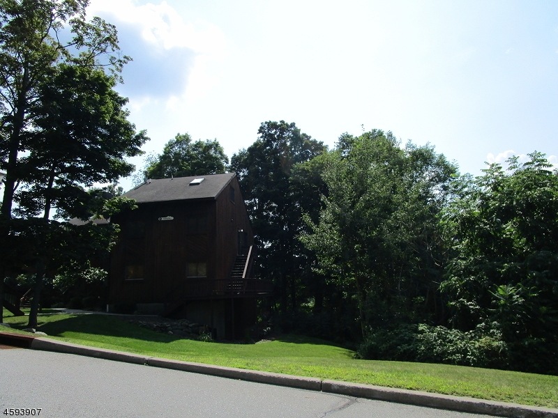 2 Augusta Dr unit 1, Vernon, NJ 07462 - photo 1