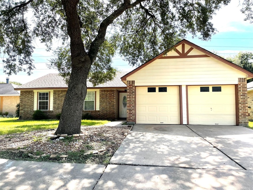 7226 Bubbling Brooks Ln, Houston, TX 77095 - photo 1