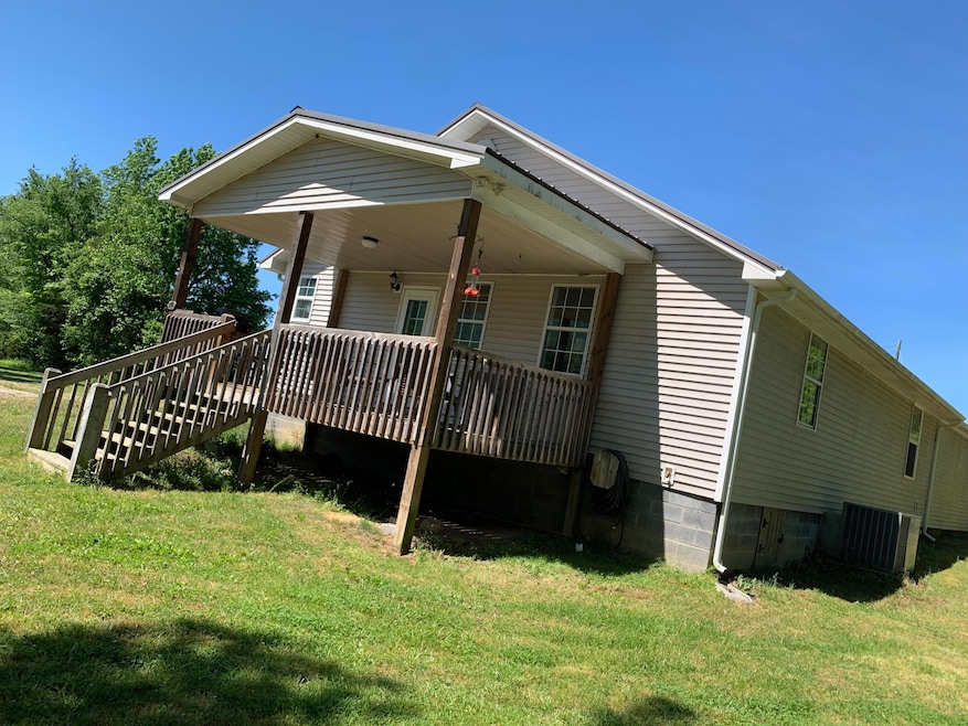 547 Bishop Loop, Greeneville, TN 37743 - photo 1