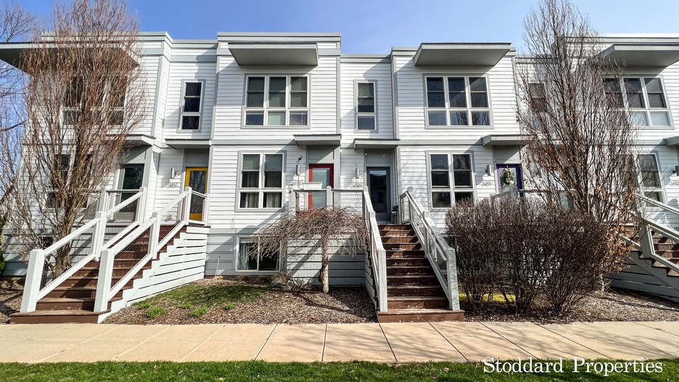 2167 New Town Dr-01