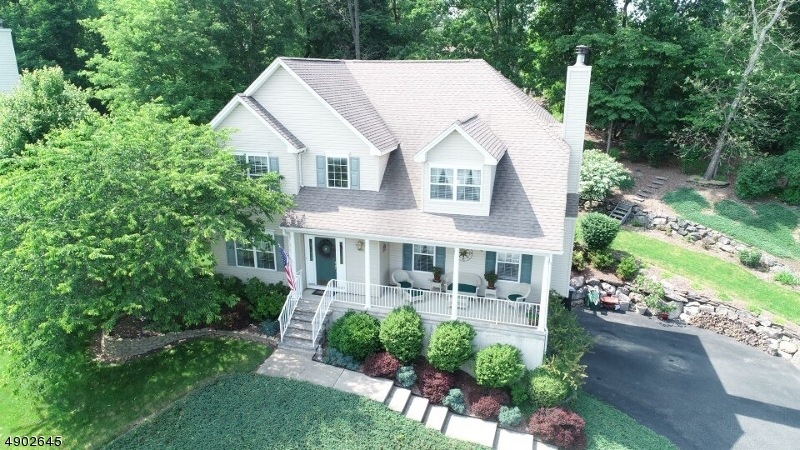 41 Canterbury Ln, Hackettstown, NJ 07840 - photo 1