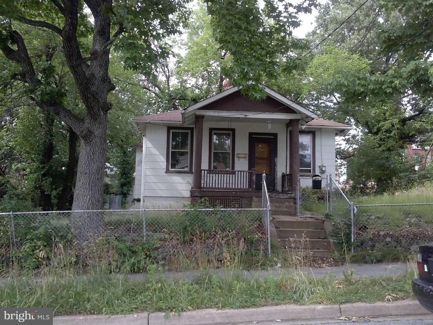 4248 Dix St NE, Washington, DC 20019 - photo 1