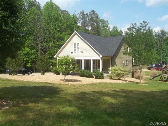 Front Country Porch