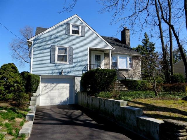 12 Mohawk Rd, Yonkers, NY 10710 - photo 1