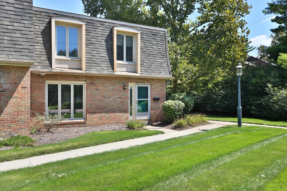 3600 Reed Rd. Unit 1