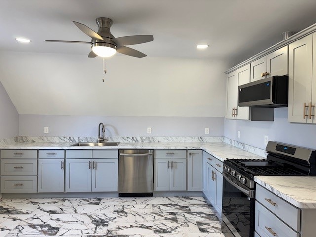 93 Chapin Ave unit 3, Providence, RI 02909 - photo 1