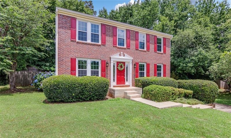 Stately curb appeal