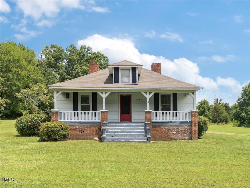 02-Front Exterior