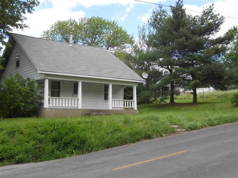 838 Combs Rd, Nixa, MO 65714 - photo 1