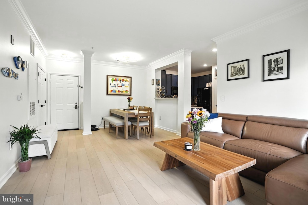 4850 Eisenhower Ave unit 302, Alexandria, VA 22304 - photo 1