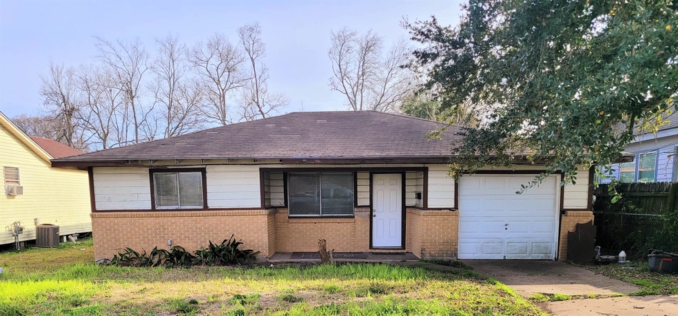 3185 Dorothy St, Beaumont, TX 77705 | MLS# 246583