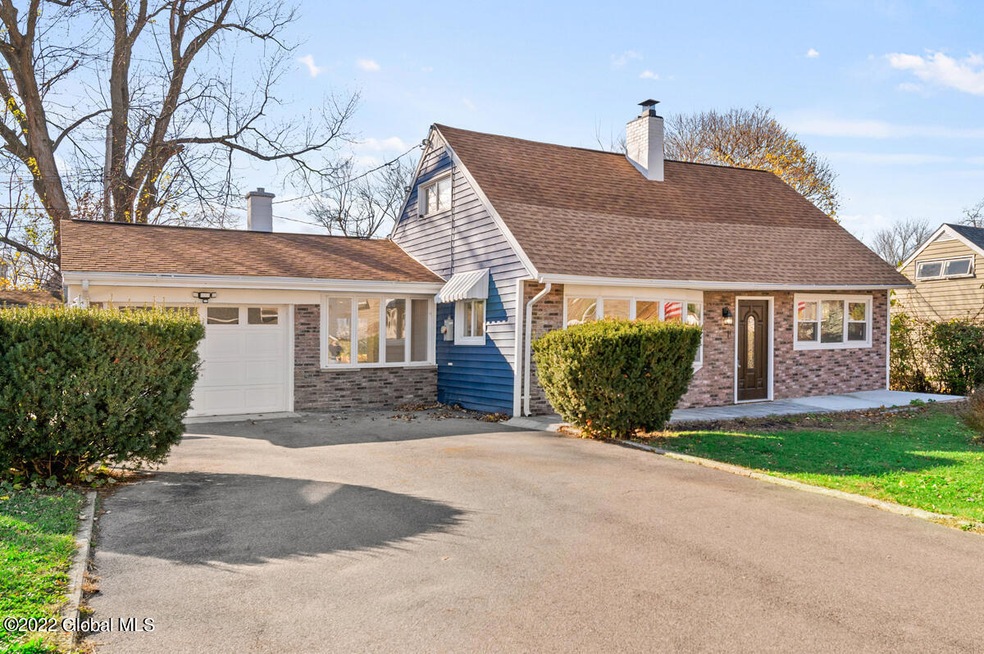 895 Obrien Ave, Schenectady, NY 12303 - photo 1